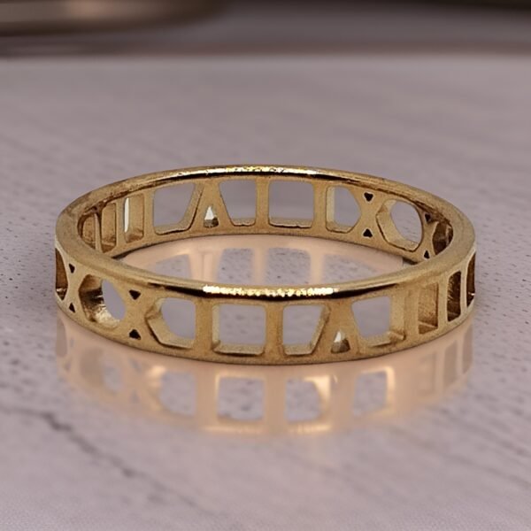 Stackable set of 3 Anti tarnish rings - Image 4