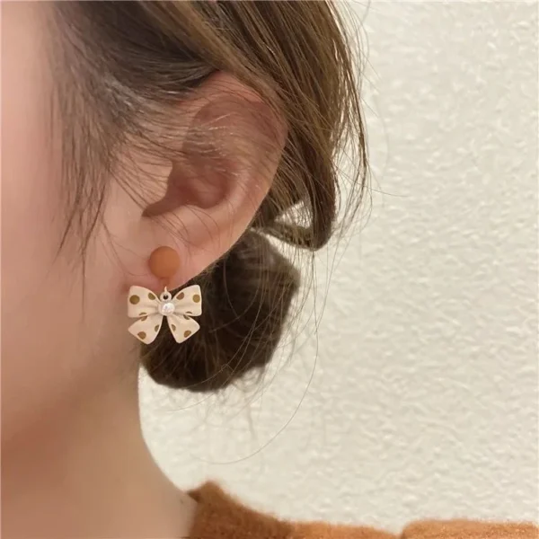 Cute Bow earrings