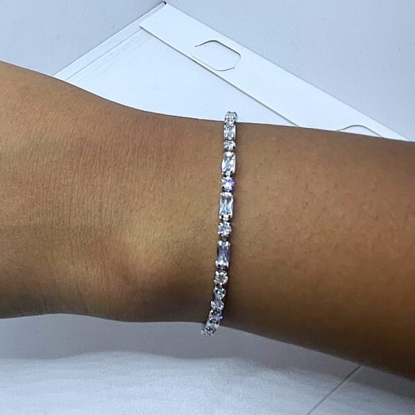 Minimal AD Tennis bracelet