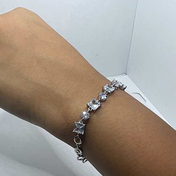 Minimal AD tennis bracelet - Image 3