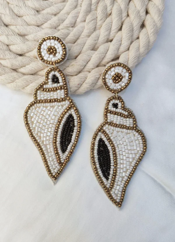 Shankh Divine Earrings - Image 2
