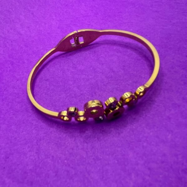 Roman number anti tarnish bracelet - Image 5
