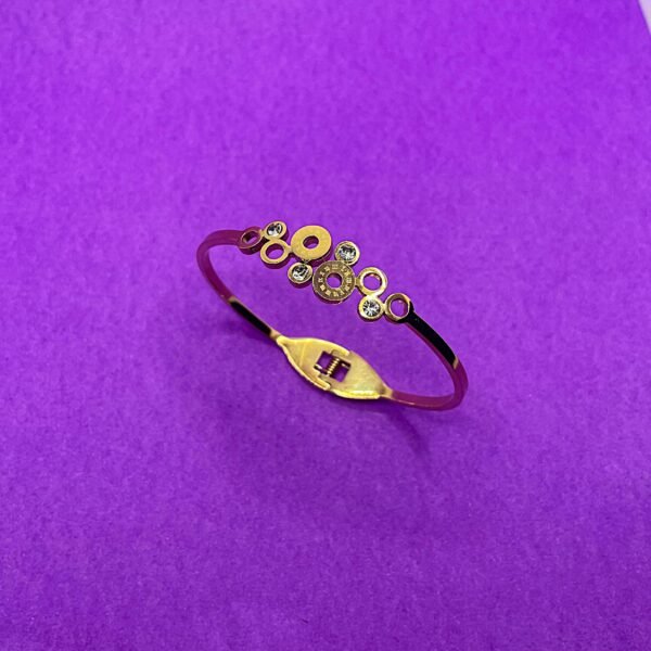 Roman number anti tarnish bracelet - Image 4