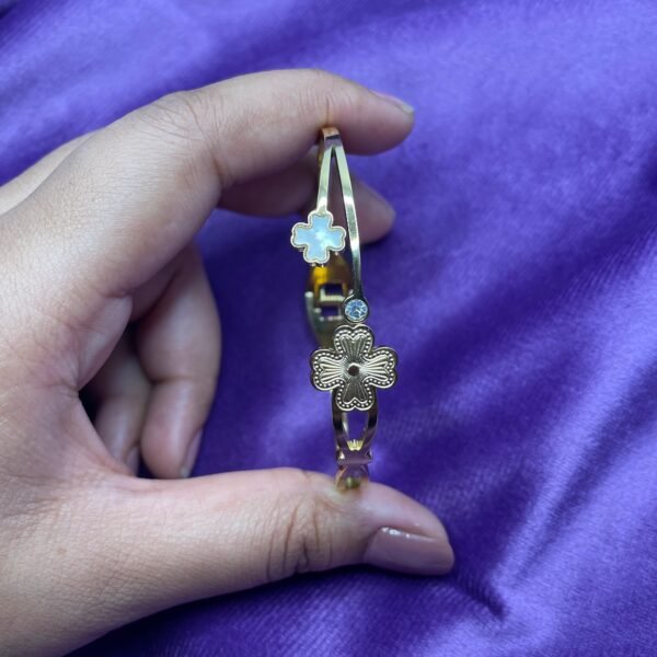 White MOP Gold Clover Bracelet