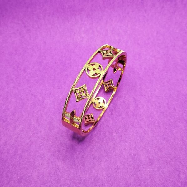 Star and Clover broad bangle bracelet - Image 2