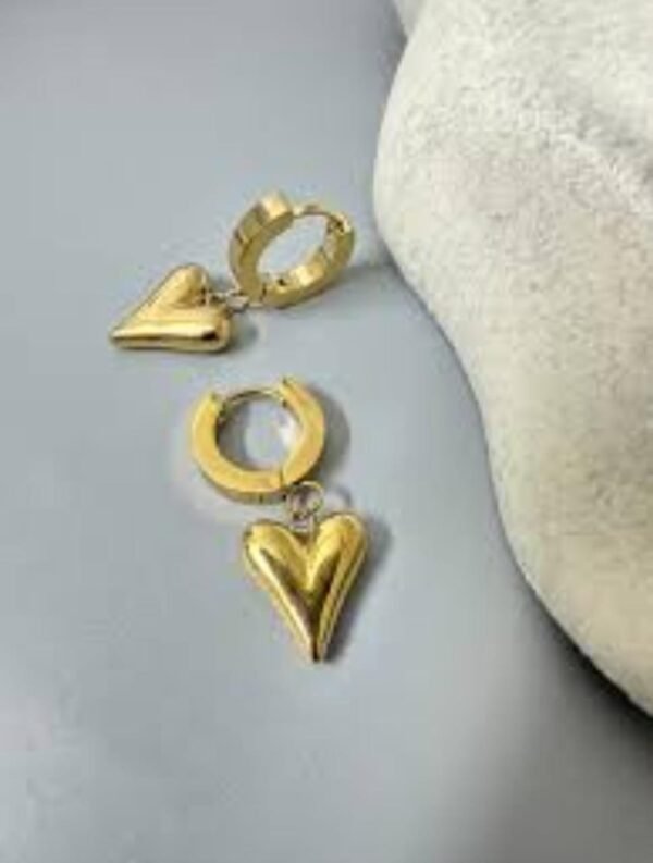 Ear hugging Heart earrings