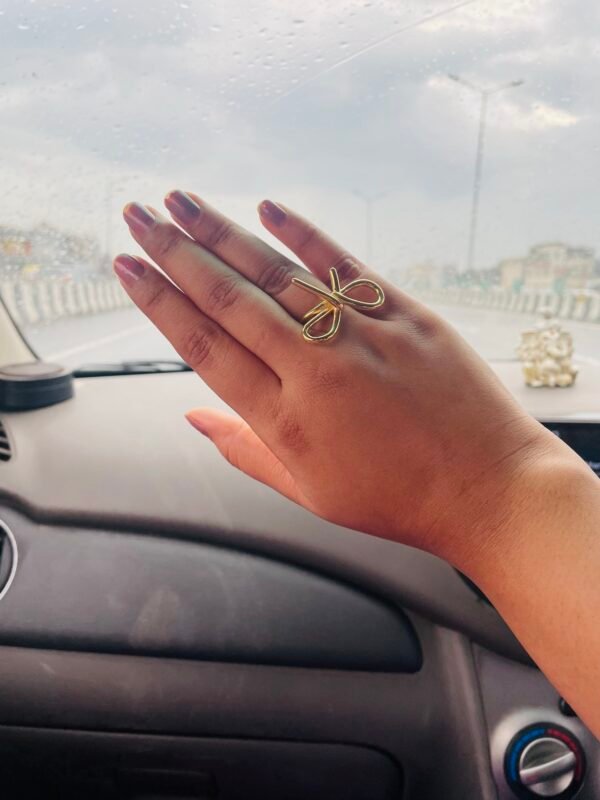 Bow Ring