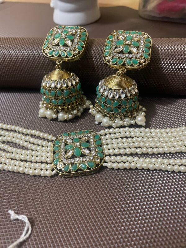Green stone CZ  & Pearl Choker Set - Image 2