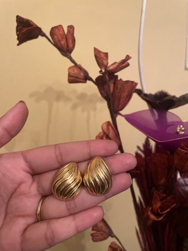 Aurora drops earrings