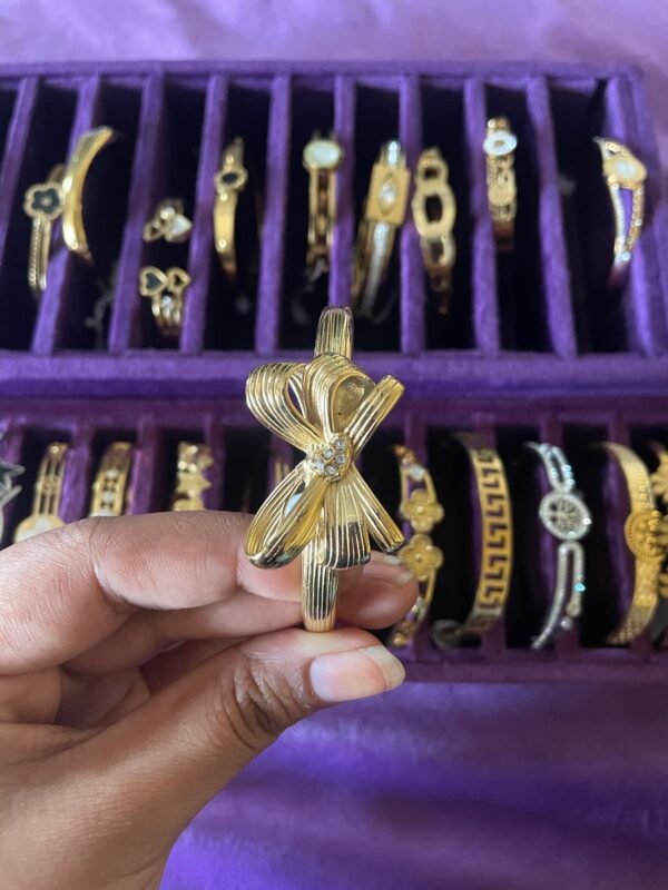 Bow bracelet - Image 2