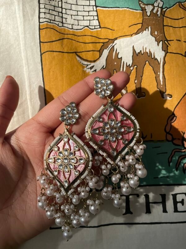 Peachy pink Pearl earrings - Image 3