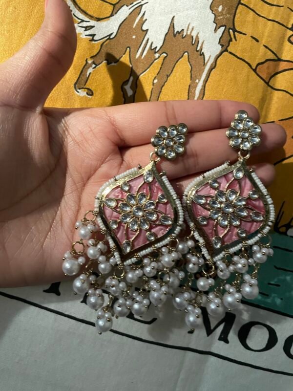 Peachy pink Pearl earrings - Image 2