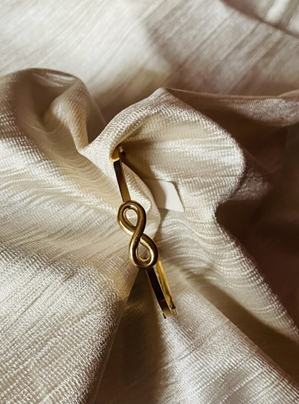 Everloom infinity Kada bracelet - Image 2